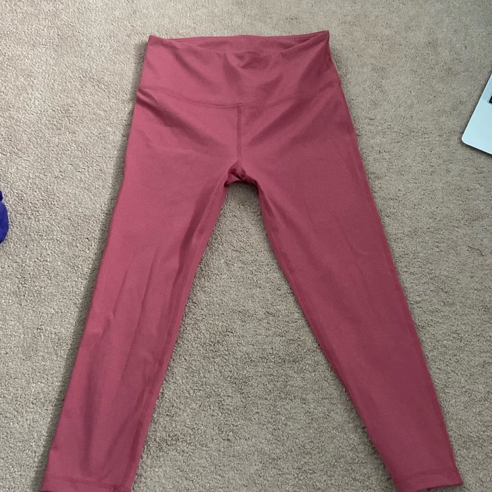 Zella Pink leggings. Size: Medium. Cropped